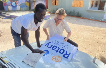 Geländefahrzeug für Kafountine (Senegal)